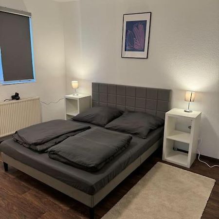 Townhouse Fuer 10 Personen Mit Garten Esslingen am Neckar Extérieur photo