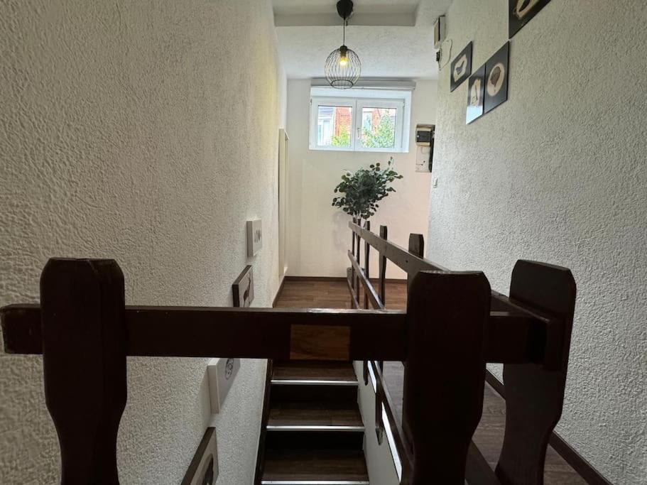 Townhouse Fuer 10 Personen Mit Garten Esslingen am Neckar Extérieur photo